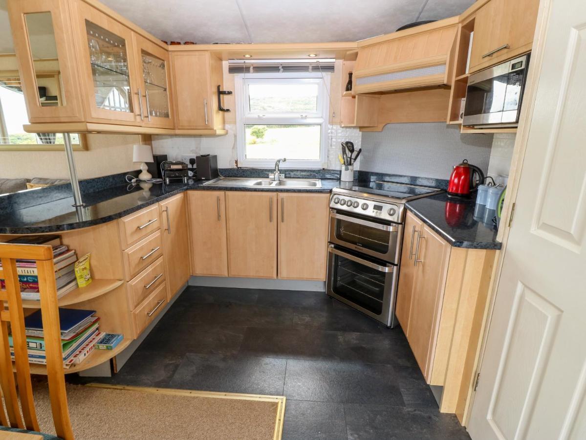Plas Tirion Caravan Holyhead Exterior photo